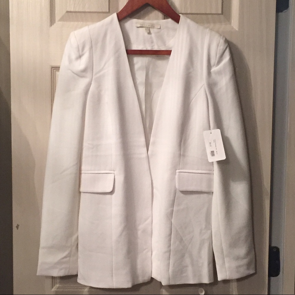 White Blazer - Blue Door Boutique find - NWT